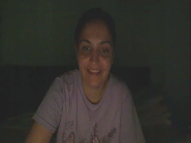 Live sex webcam photo for OneHotty #253227812