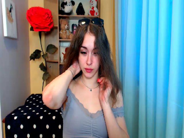 Live sex webcam photo for EshliLee__ #255334234