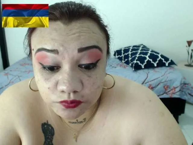 Live sex webcam photo for KimyStone #242475273
