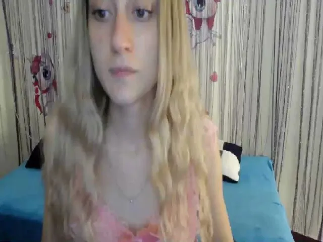 Live sex webcam photo for LinaRum__ #265436007