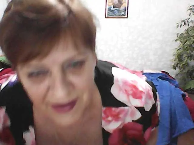 Live sex webcam photo for -Amanda- #241054433