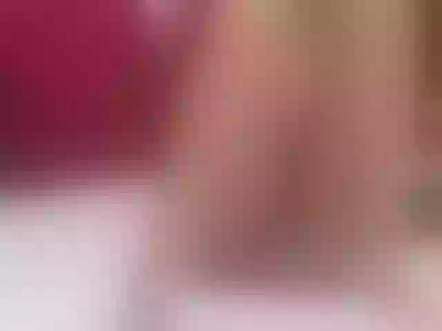 Live sex webcam photo for KayaWallker #253301785