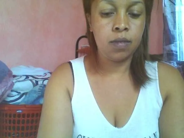 Live sex webcam photo for big-ass-sexy #248216503