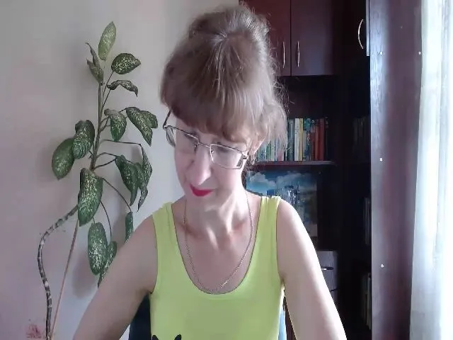Live sex webcam photo for Superledystar #261335783