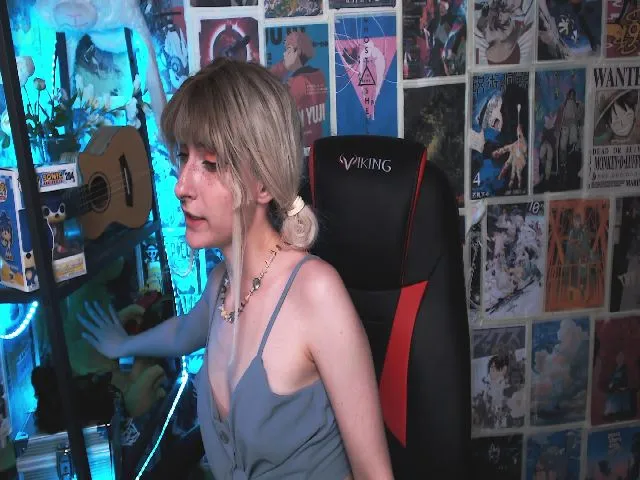 Live sex webcam photo for Manarose27 #253593210