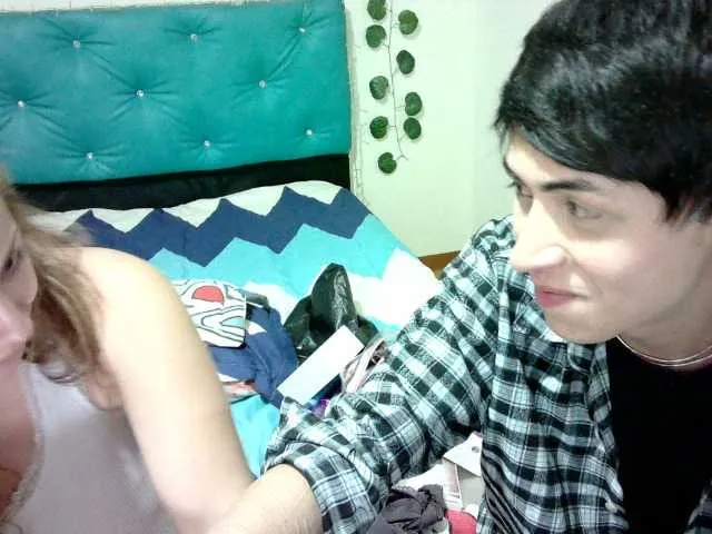 Live sex webcam photo for charlotee3 #241208571