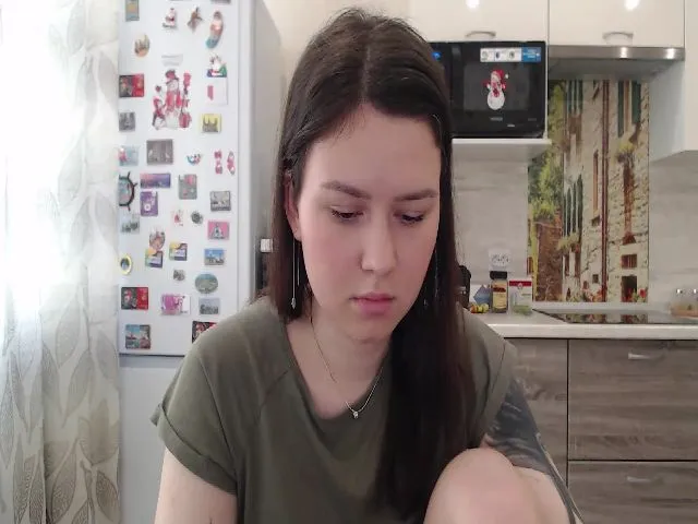 Live sex webcam photo for WonderXGirlXX #261315232