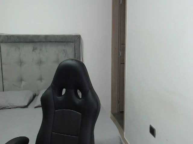 Live sex webcam photo for Noha_24_ #255311184