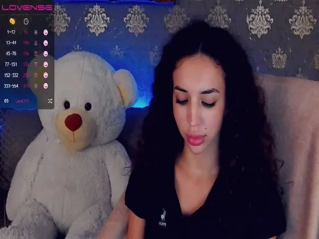 Live sex webcam photo for Simba_Leo #261536138