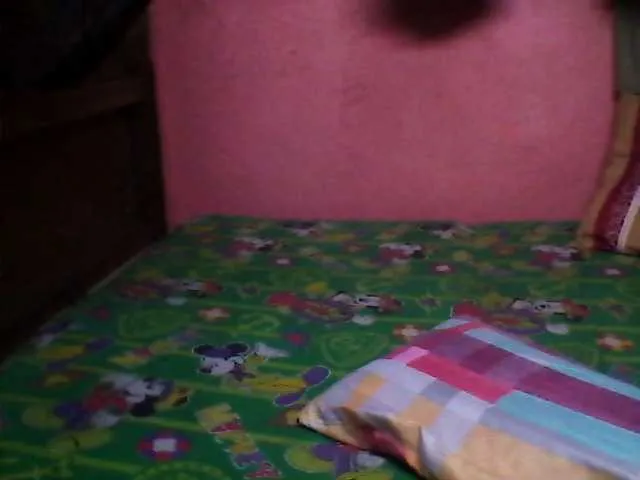 Live sex webcam photo for princess4uxx #257389351