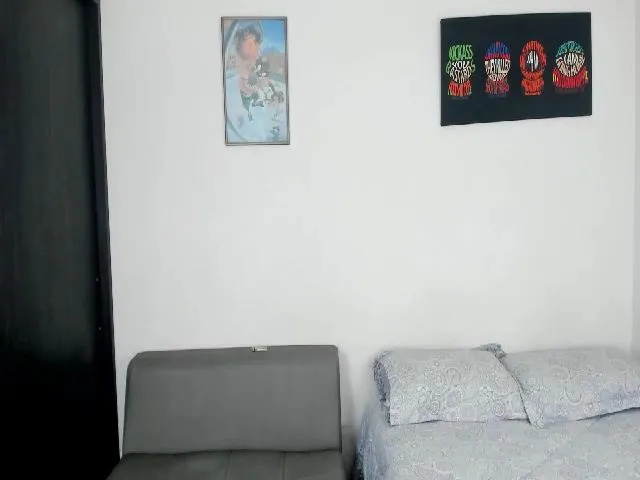 Live sex webcam photo for Anna_Weells #264460074