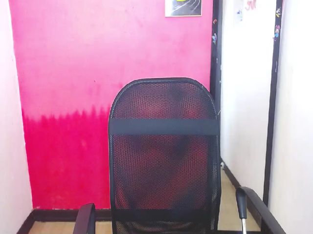 Live sex webcam photo for Juliia_sweet #264411869