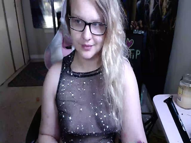 Live sex webcam photo for emilyhaze #257287149