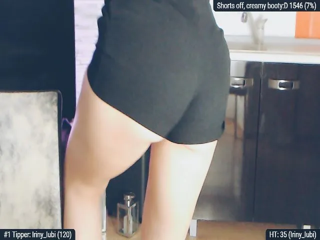 Live sex webcam photo for IrinyRay #259676558