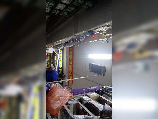 Live sex webcam photo for LunaXKinky #241415416