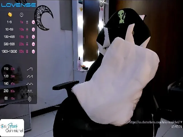 Live sex webcam photo for Quimmichell #253384407