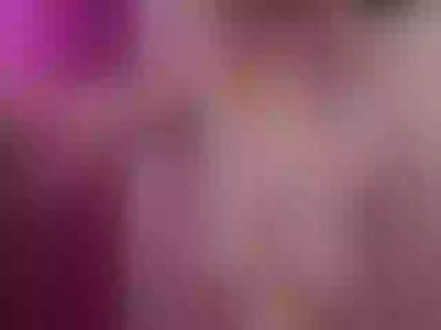Live sex webcam photo for Arianaskysexx #260503742