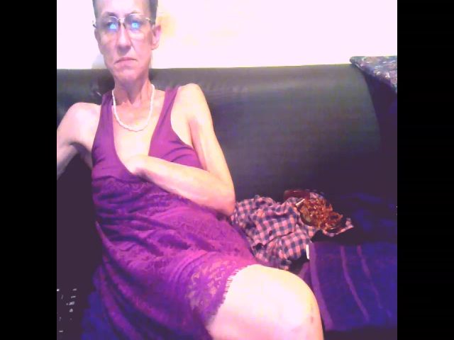 Live sex webcam photo for Sexygeny #263927431