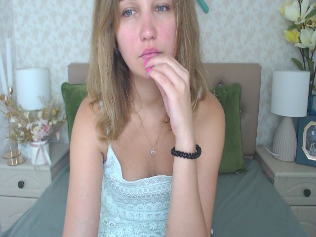 Live sex webcam photo for MilaSpank_ #254725190