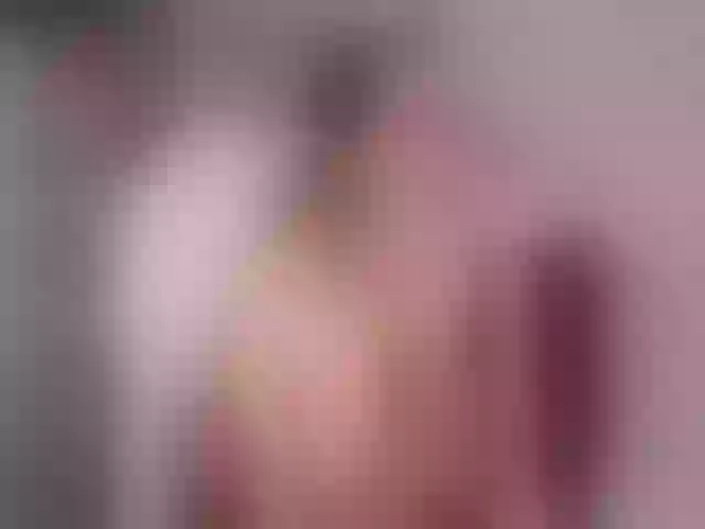 Live sex webcam photo for Sun_kissed1 #263615935