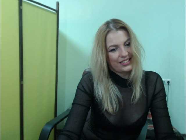 Live sex webcam photo for almazara #241002766
