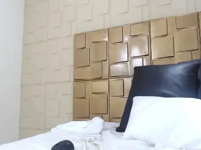 Live sex webcam photo for KataCardona #261123599