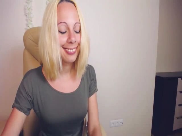 Live sex webcam photo for Casy_wow #255718576