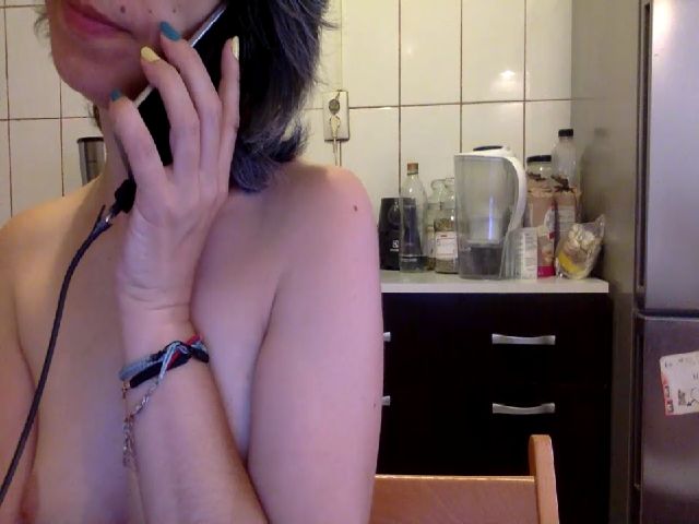 Live sex webcam photo for Fell4M #259253723