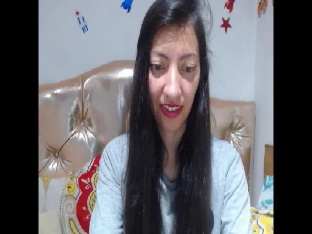 Live sex webcam photo for Kaymilf #257863705