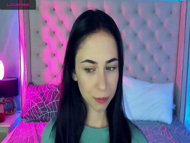 Live sex webcam photo for MilkaBabyDoll #258218682