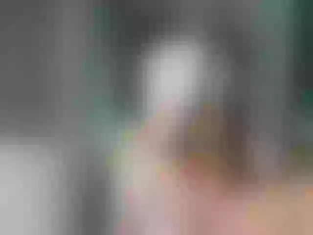 Live sex webcam photo for AiriKim #254376058