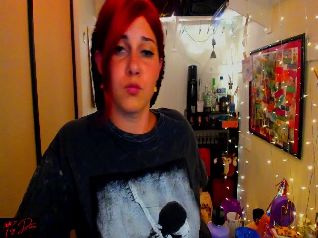 Live sex webcam photo for FoxyDame #256714839