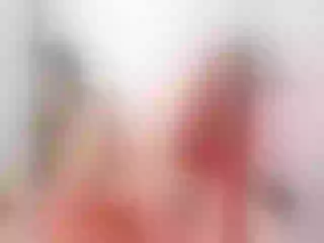 Live sex webcam photo for LovelyRaisa #253547999