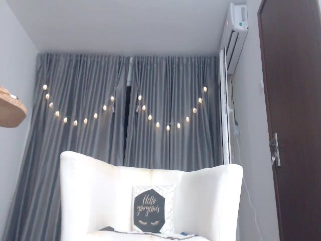 Live sex webcam photo for Ana_Delicious #253237944