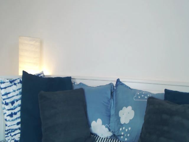 Live sex webcam photo for EveGoddes #253736940