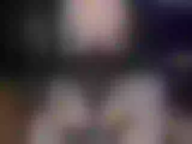 Live sex webcam photo for EllenRiplley #254127919