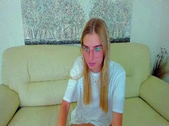 Live sex webcam photo for Springibabby #265076128