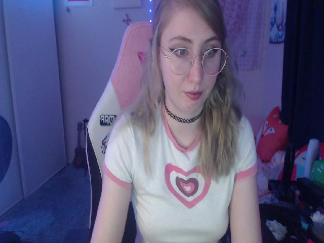 Live sex webcam photo for Chloe_Luna #259754495