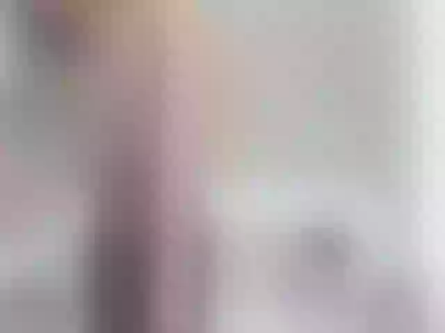 Live sex webcam photo for JulieDalton #259167831