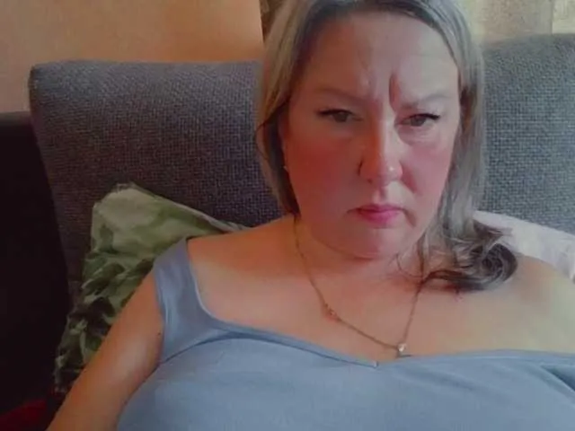 Live sex webcam photo for SecretDoll30 #255253792