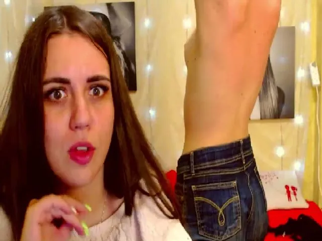 Live sex webcam photo for JordanFrank #252472595