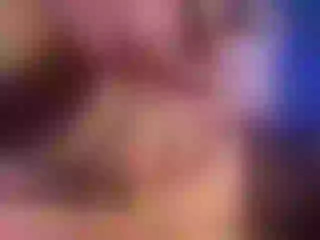 Live sex webcam photo for lucy-hot1 #246740343