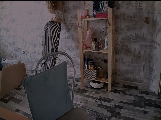 Live sex webcam photo for Blueberyy #255611089