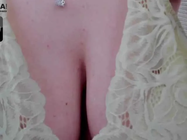 Live sex webcam photo for VanessaCroft #248179930