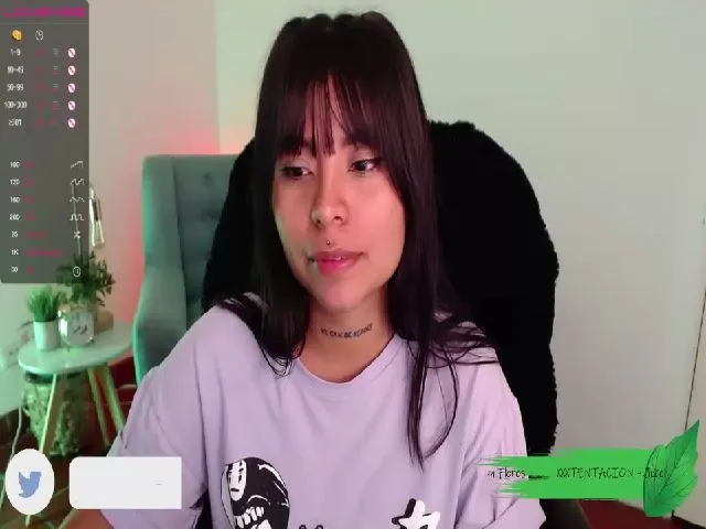 Live sex webcam photo for MadelinLove #259126410