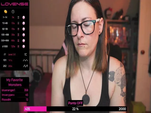 Live sex webcam photo for gennyrock #265086199