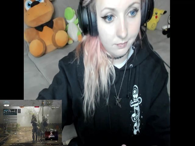 Live sex webcam photo for PrincessBluu #254613763