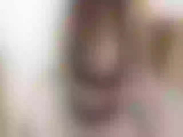 Live sex webcam photo for skinnyMeow #263327993