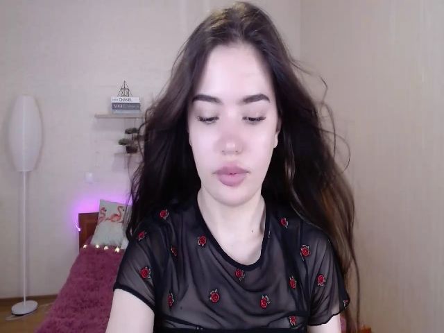 Live sex webcam photo for JessieBree #261242232