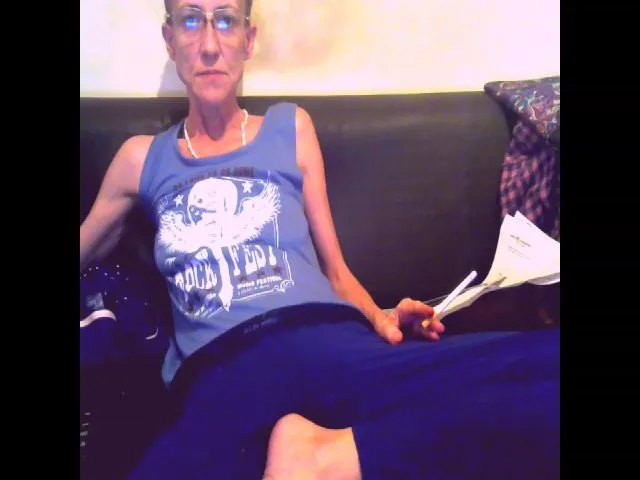 Live sex webcam photo for Sexygeny #263060089